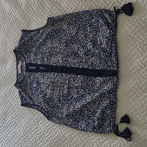 Beautiful Tory Burch Top, Size 8 - Picture 1 of 7